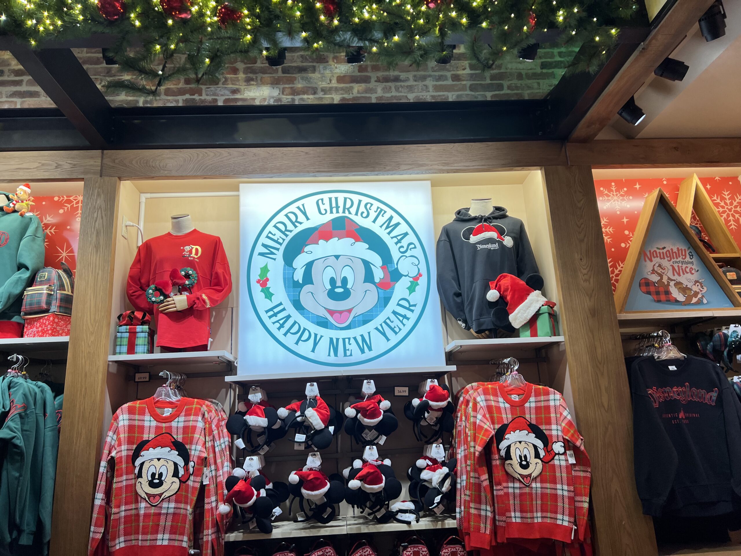 Holiday Decor and More Merchandise Arrive at World of Disney in Downtown Disney Post Image