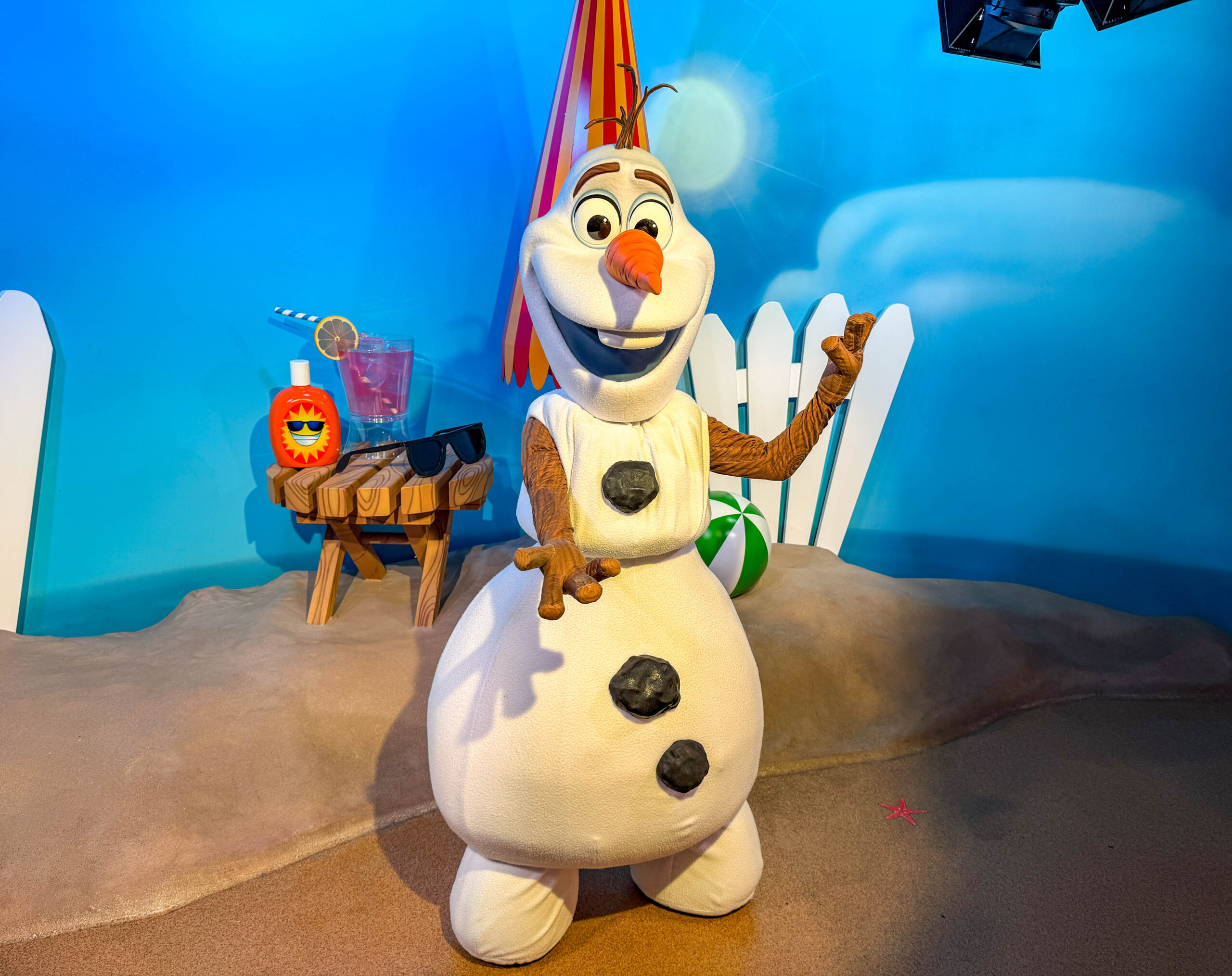 Live-Action Ariel Meet Will be Temporarily Relocated at Disney’s Hollywood Studios Post Image