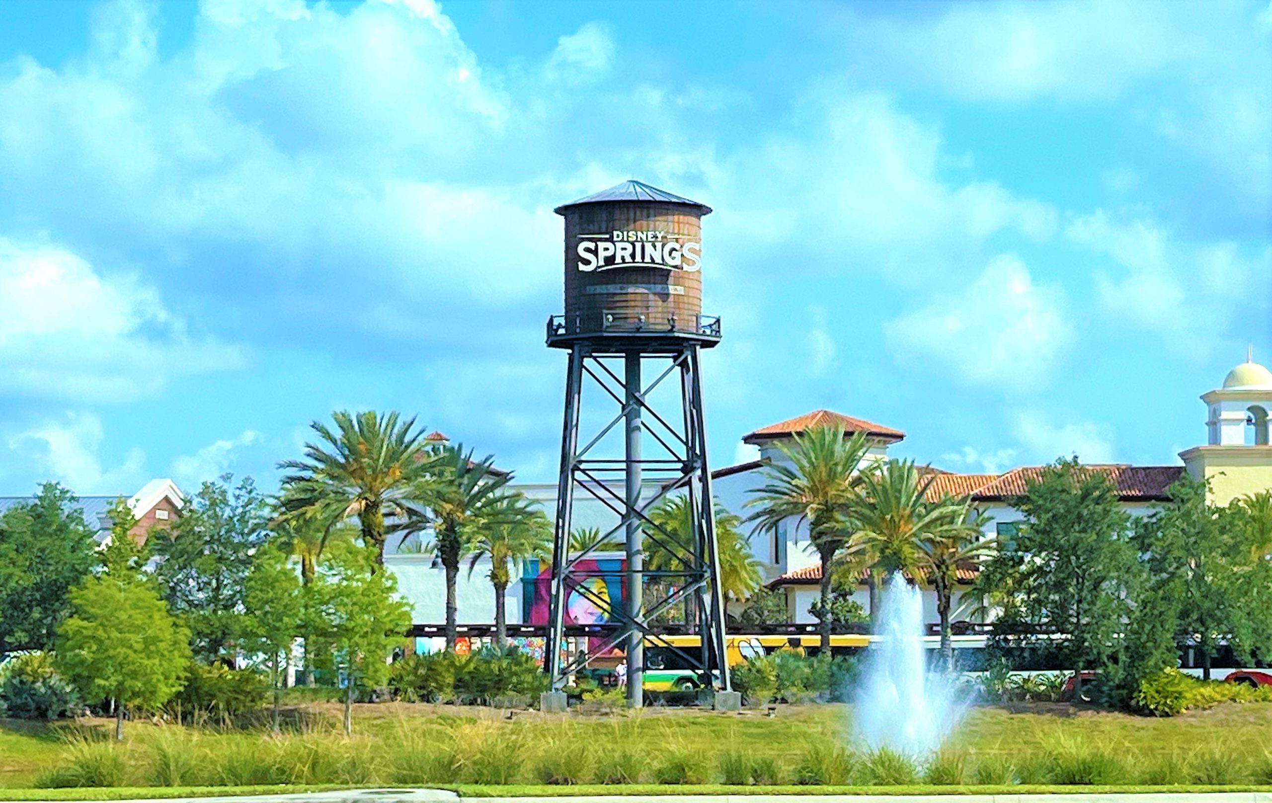 A Girls Crew Jewelry Trunk Show Is Coming to Disney Springs This Weekend Post Image