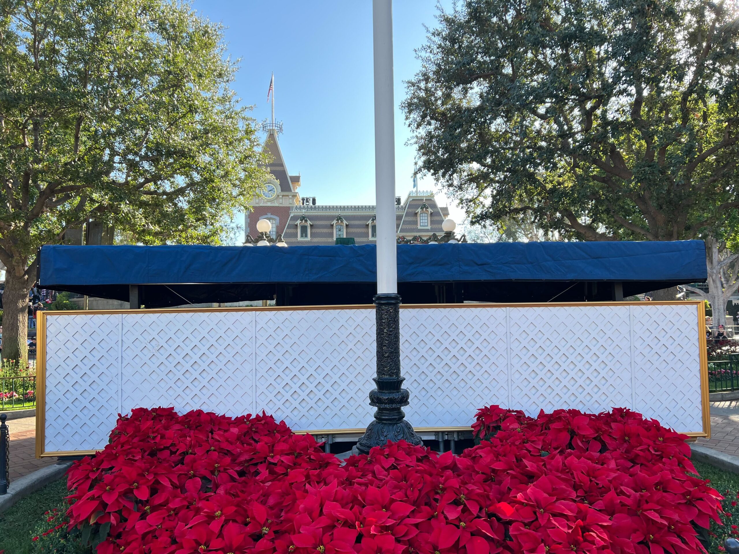 PHOTOS: Candlelight Processional Prep Underway at Disneyland Post Image