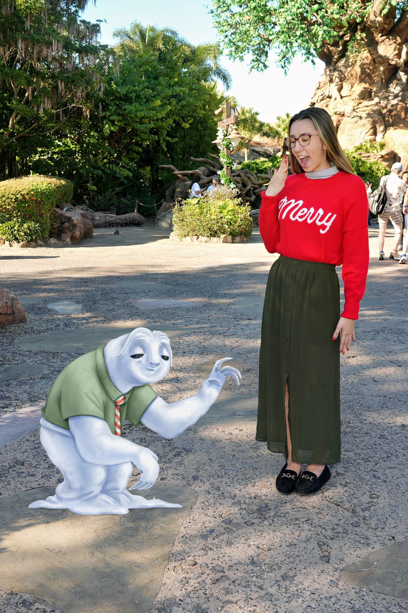 Smile and Pose With Holiday Photo Ops at Disney World! Post Image