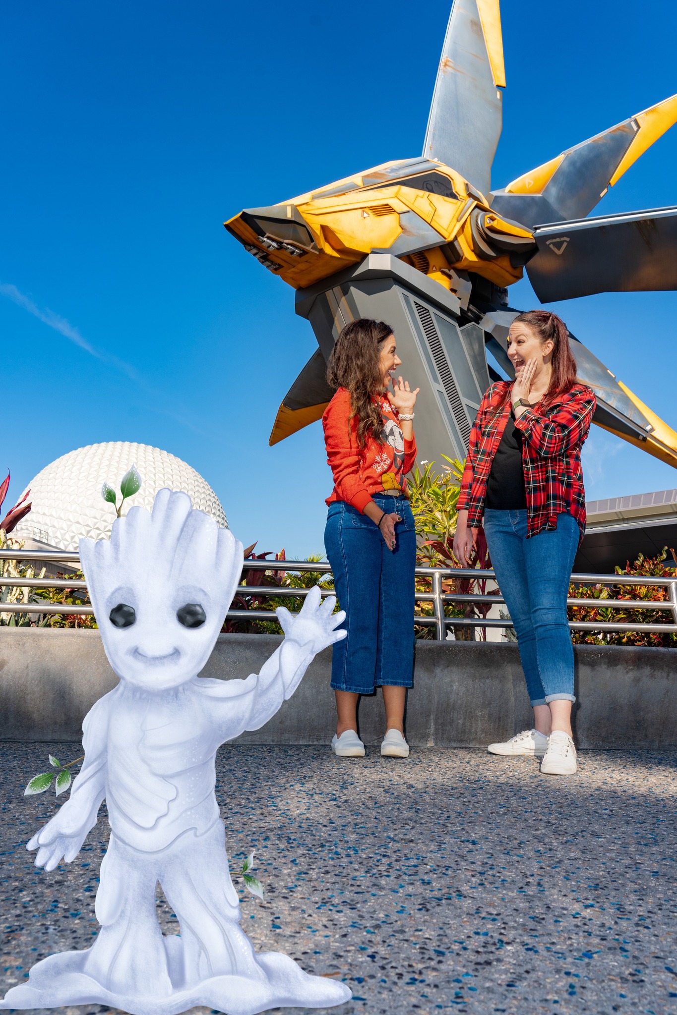 Holiday Magic Arrives with New Disney PhotoPass Ops Post Image