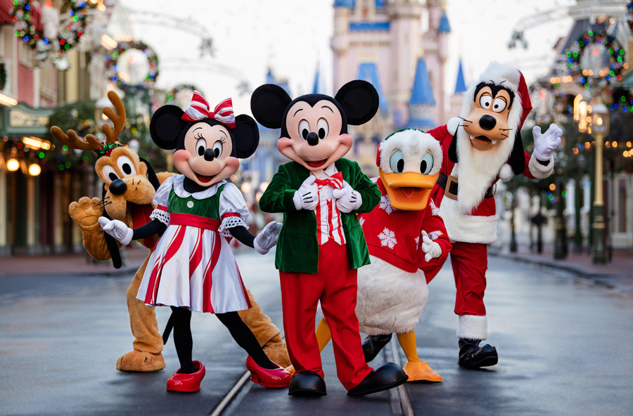 Hurry! Only ONE November Date Remains for Mickey’s Very Christmas Party! Post Image