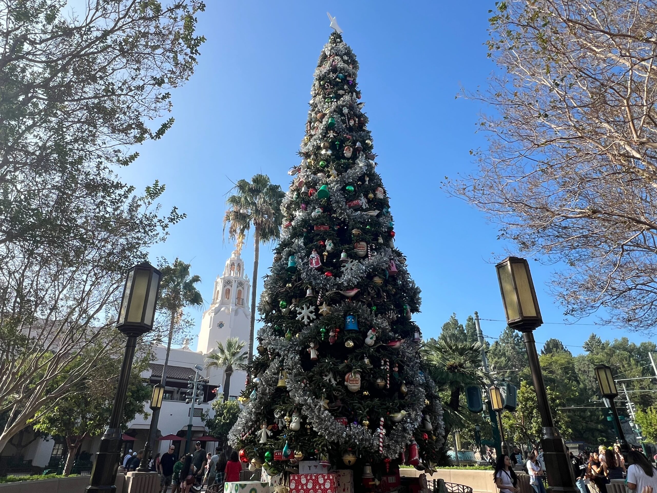 The Christmas Tree is Up at Disney California Adventure! Post Image