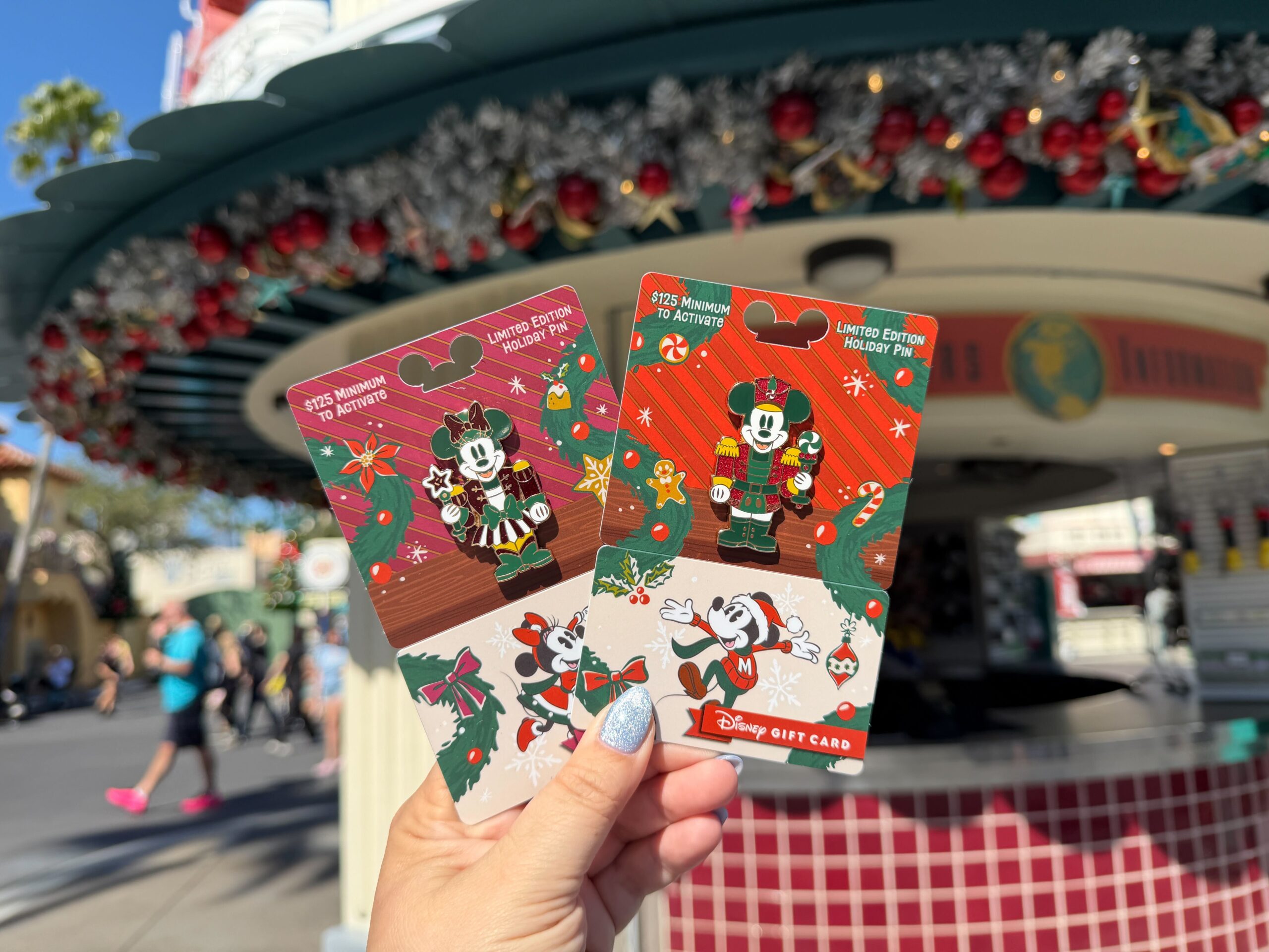 Limited Edition Holiday Pin Gift Cards Arrive at Walt Disney World Post Image