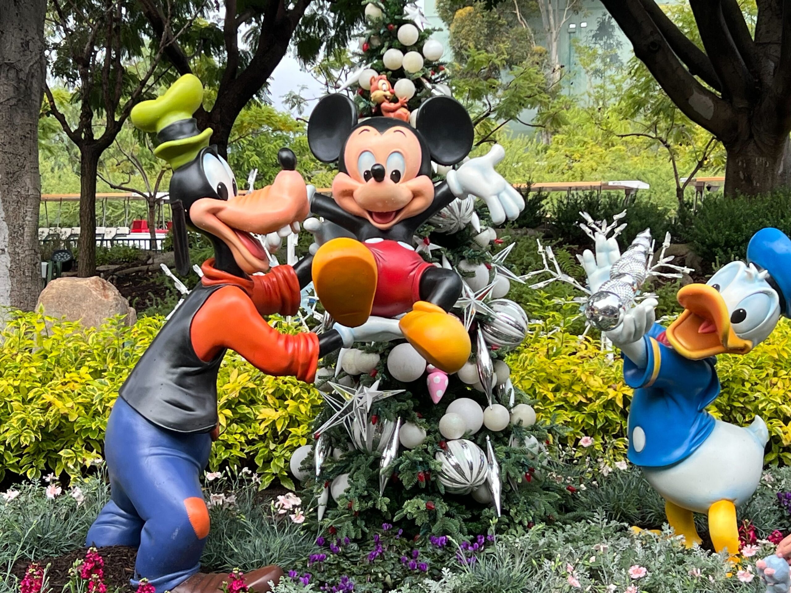 Enjoy Festive Menus Around Downtown Disney on Christmas! Post Image