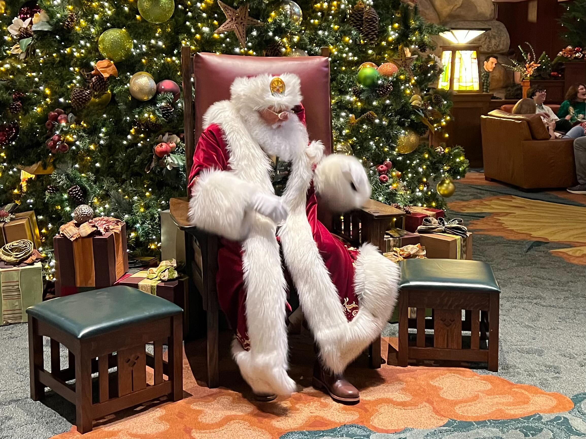 PHOTOS: Themed Trees and a Gift Basket Have Arrived at Pixar Place Hotel! Post Image