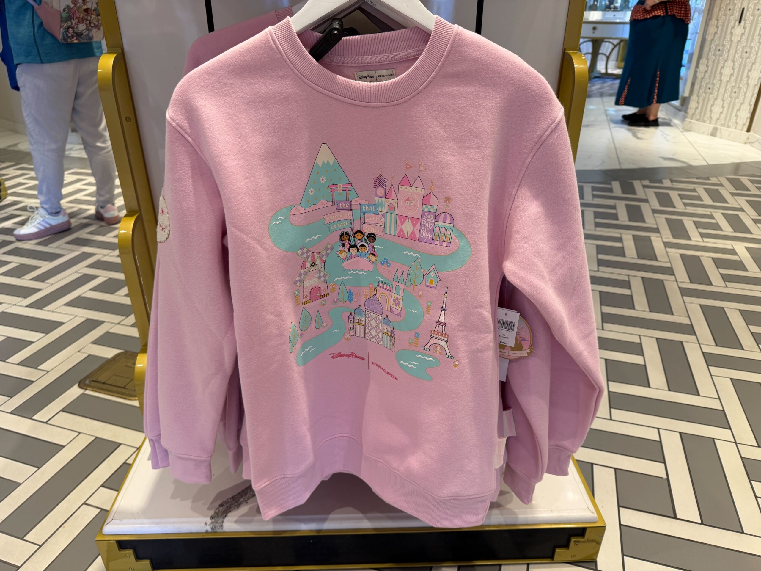 MORE Jollywood Nights Merchandise Is Available to ALL Guests! Post Image